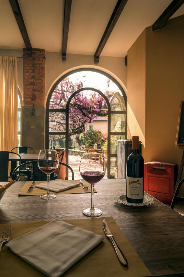 Il Glicine B&B Ristorante Cazzago San Martino Exterior photo