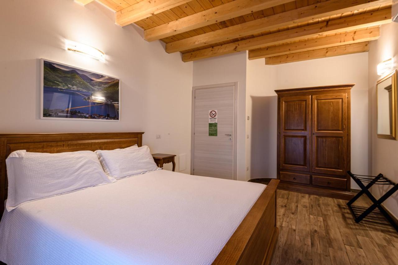 Il Glicine B&B Ristorante Cazzago San Martino Exterior photo